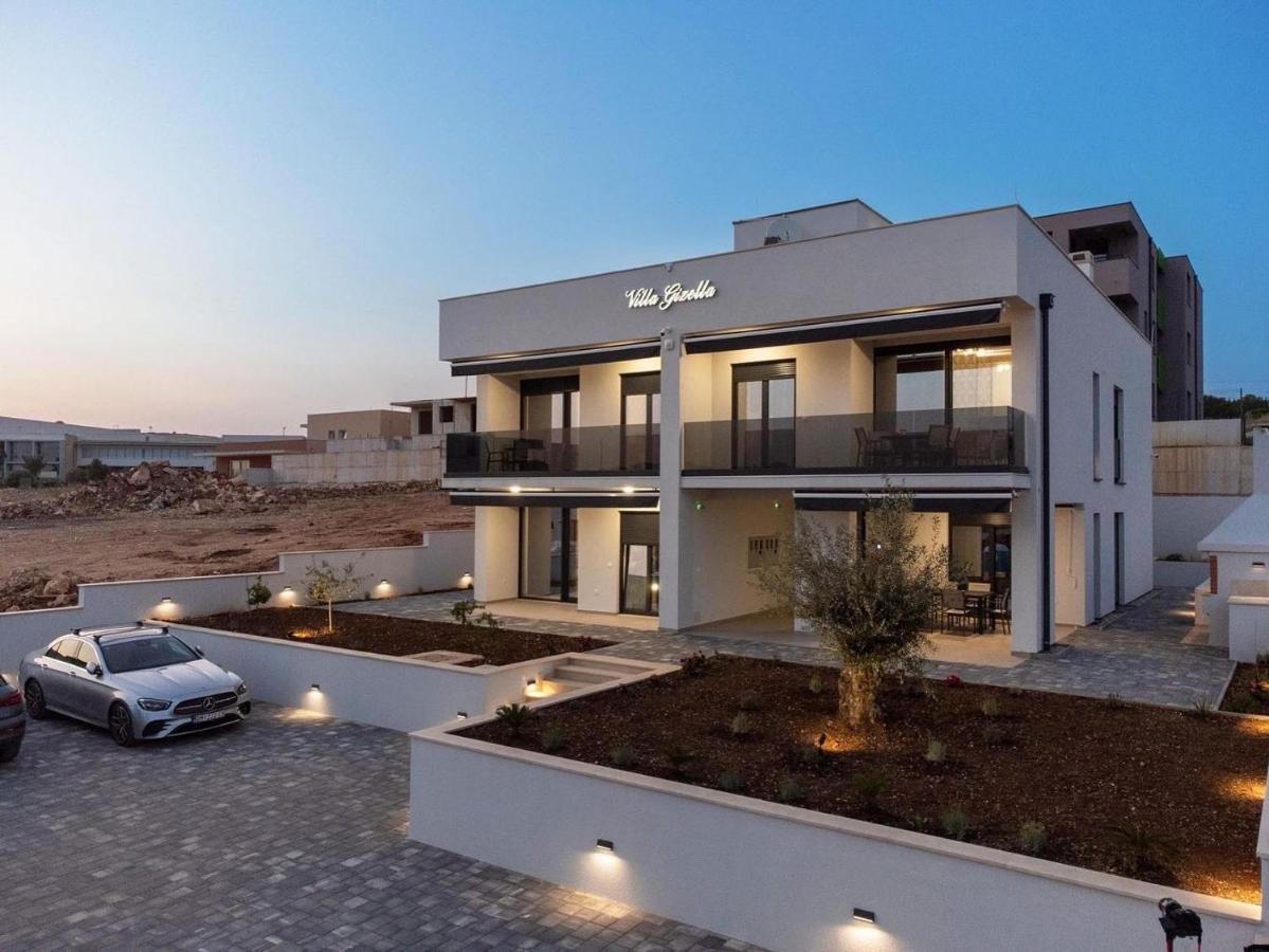 Villa Gizella Sveti Filip i Jakov Exterior foto